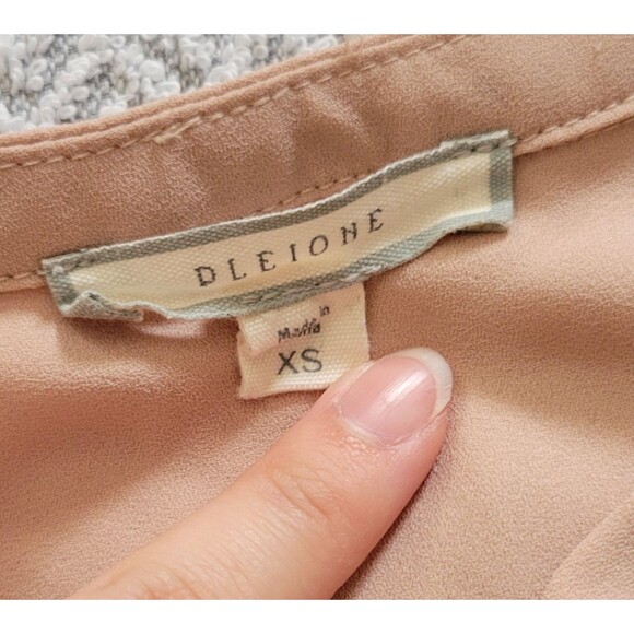 Pleione Blush Blouse - Picture 4 of 6